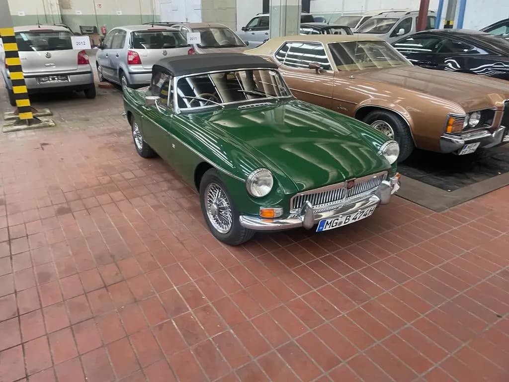 Main__Slider__Photo:MG MGB 1.8 Cabrio mit H-Kennzeichen 01/1968-0