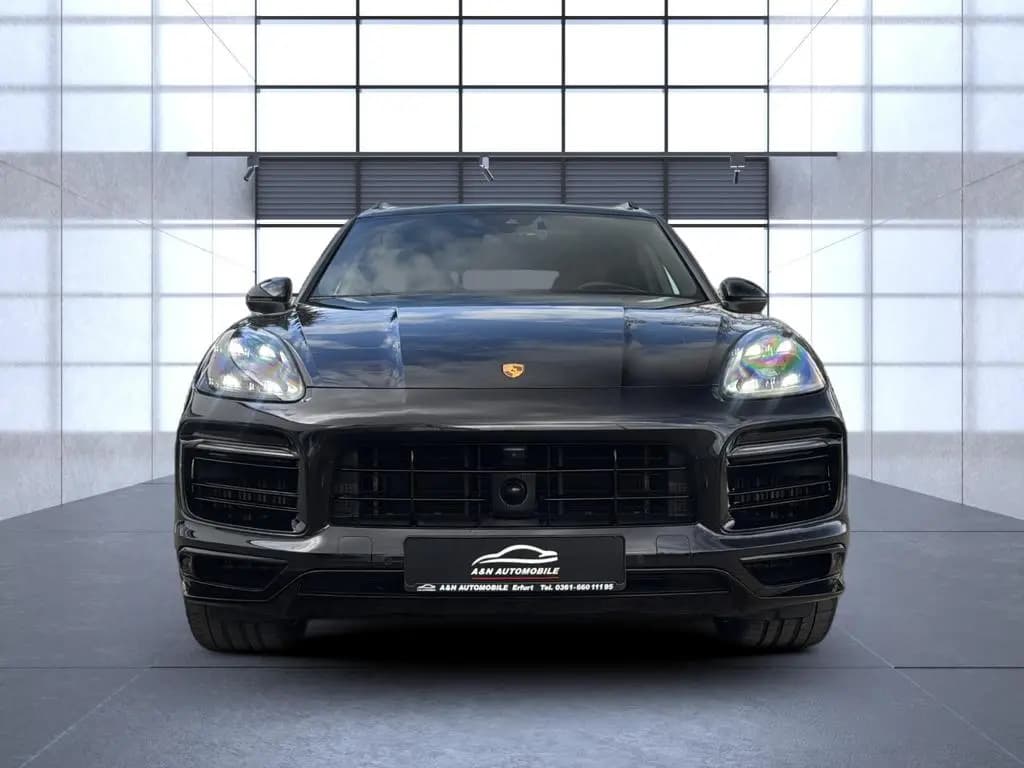 Main__Slider__Photo:Porsche Cayenne E-Hybrid SPORT-DESIGN+HD-MATRIX+APPROVE 11/2021-0
