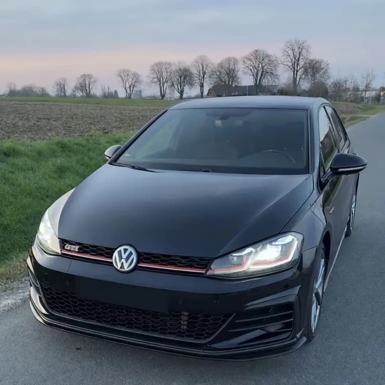 Main__Slider__Photo:Volkswagen VW Golf 7 GTI TCR | 290 PS | LED+Akrapovic... 09/2019-0