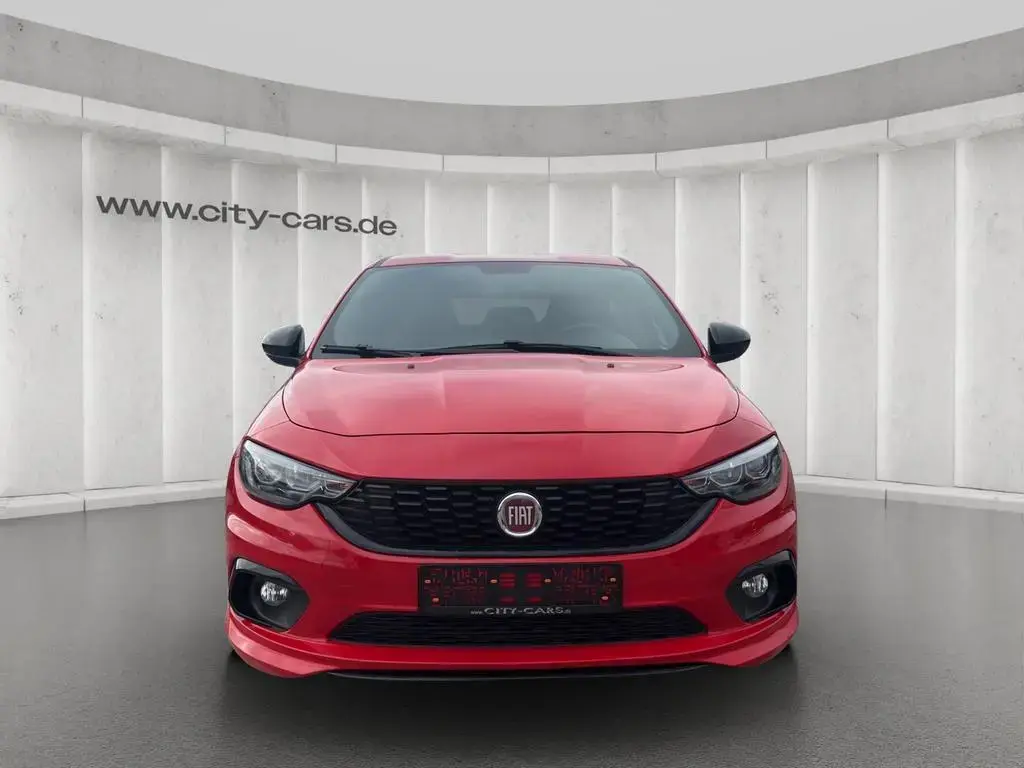 Main__Slider__Photo:Fiat Tipo S-Design*1.Hand*51000km*LED*Navigation*CAM* 10/2019-1