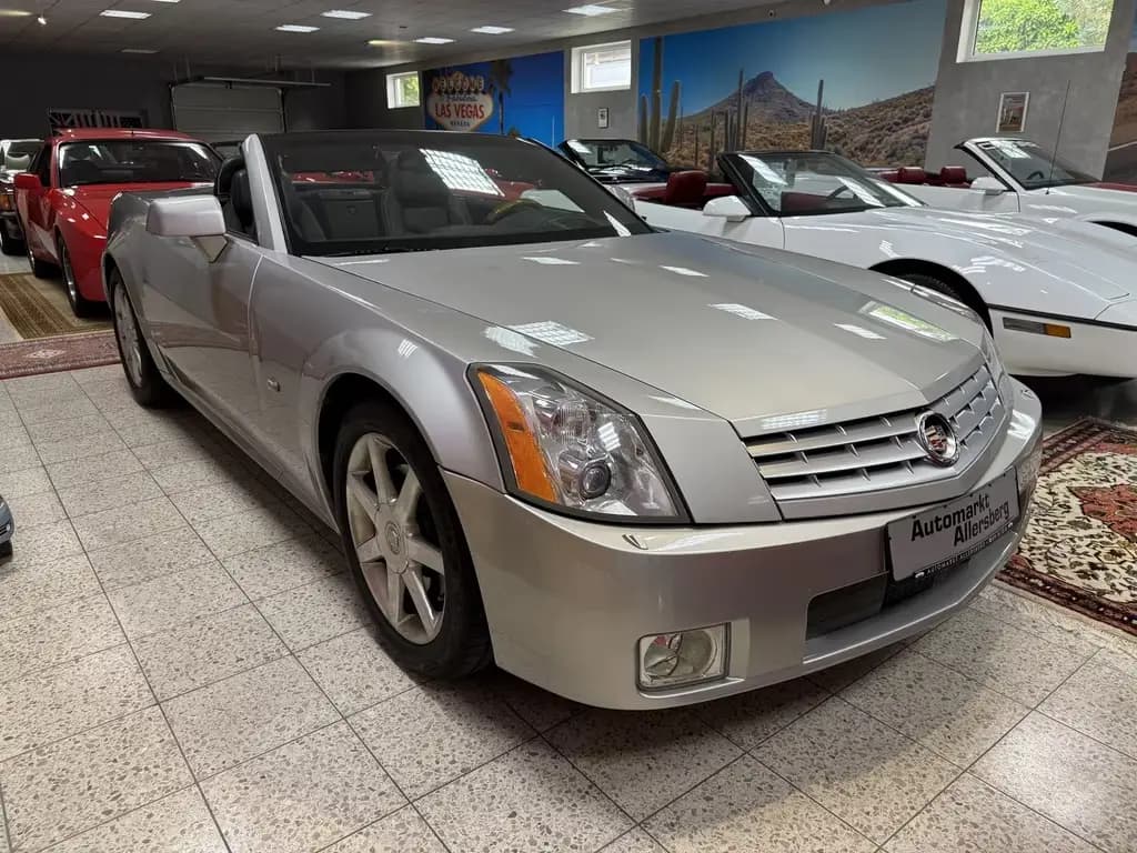 Main__Slider__Photo:Cadillac XLR 4.6 V8 BRD 51.000 km Topzustand 10/2007-0