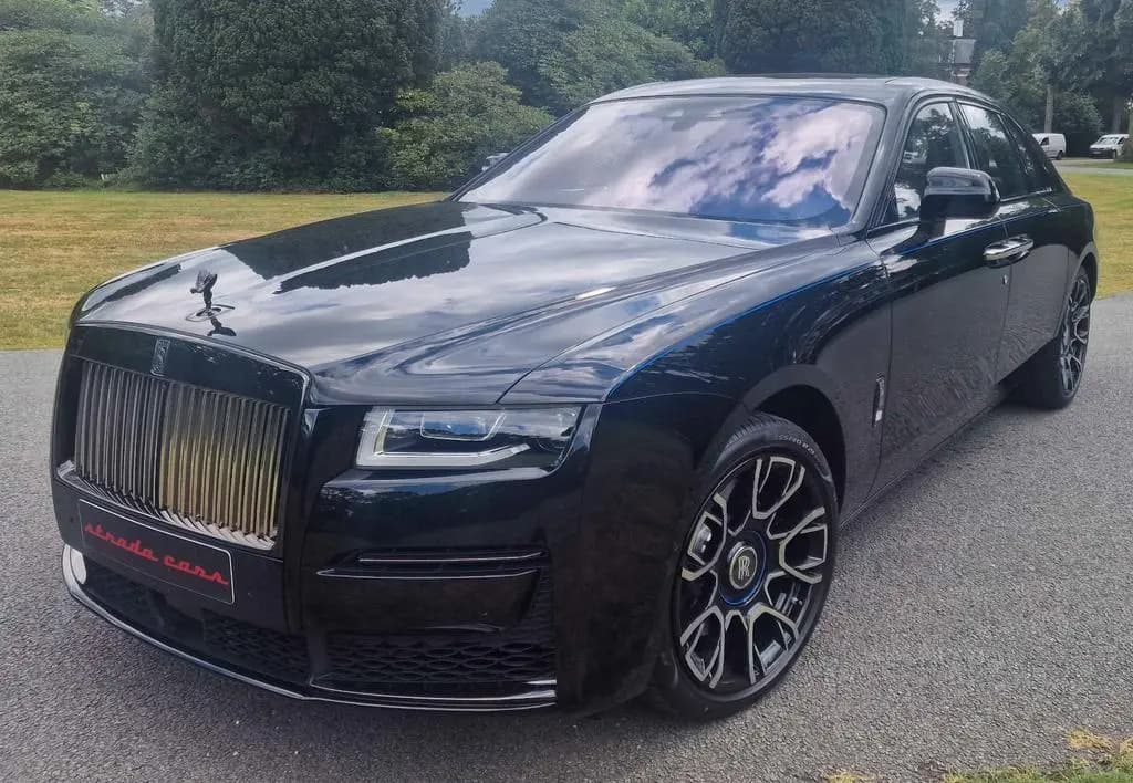 Main__Slider__Photo:Rolls-Royce Ghost Black Badge 02/2024-0