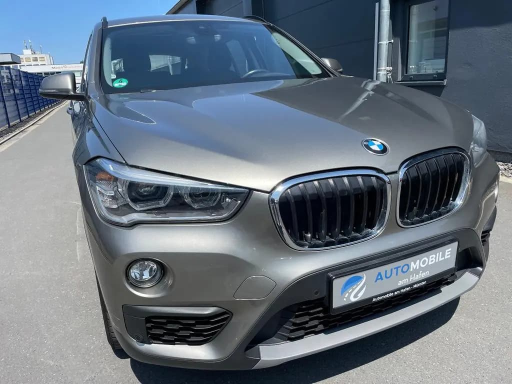 Main__Slider__Photo:BMW X1 XDrive 2.0i*AUTOMATIK*NAV*PDC*SHZ*TEMP 06/2017-0