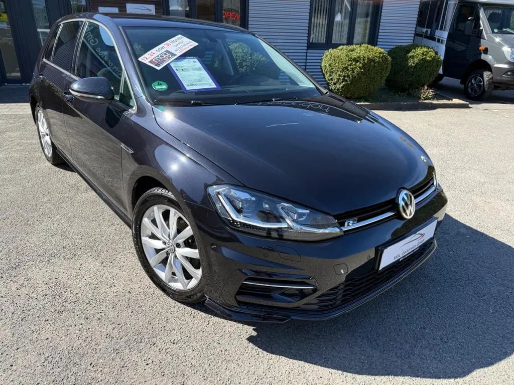 Main__Slider__Photo:Volkswagen Golf VII Lim.1.5 TSI R-Line/VOLLLED/NAVI/ 08/2019-0