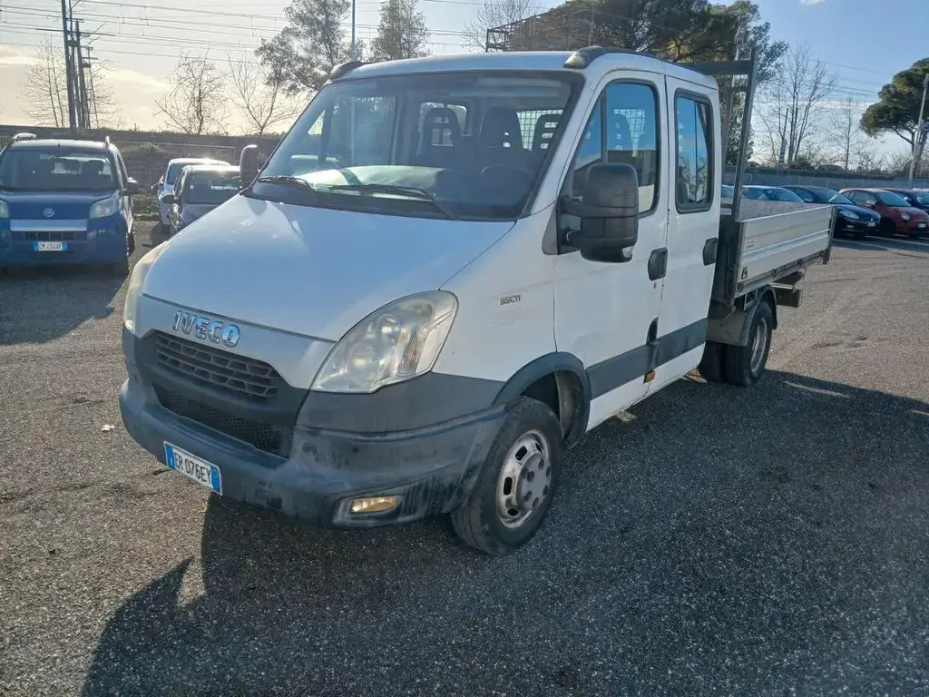 Main__Slider__Photo:Iveco Daily 35C11 DOPPIA CABINA CASSONE FISSO 03/2013-1