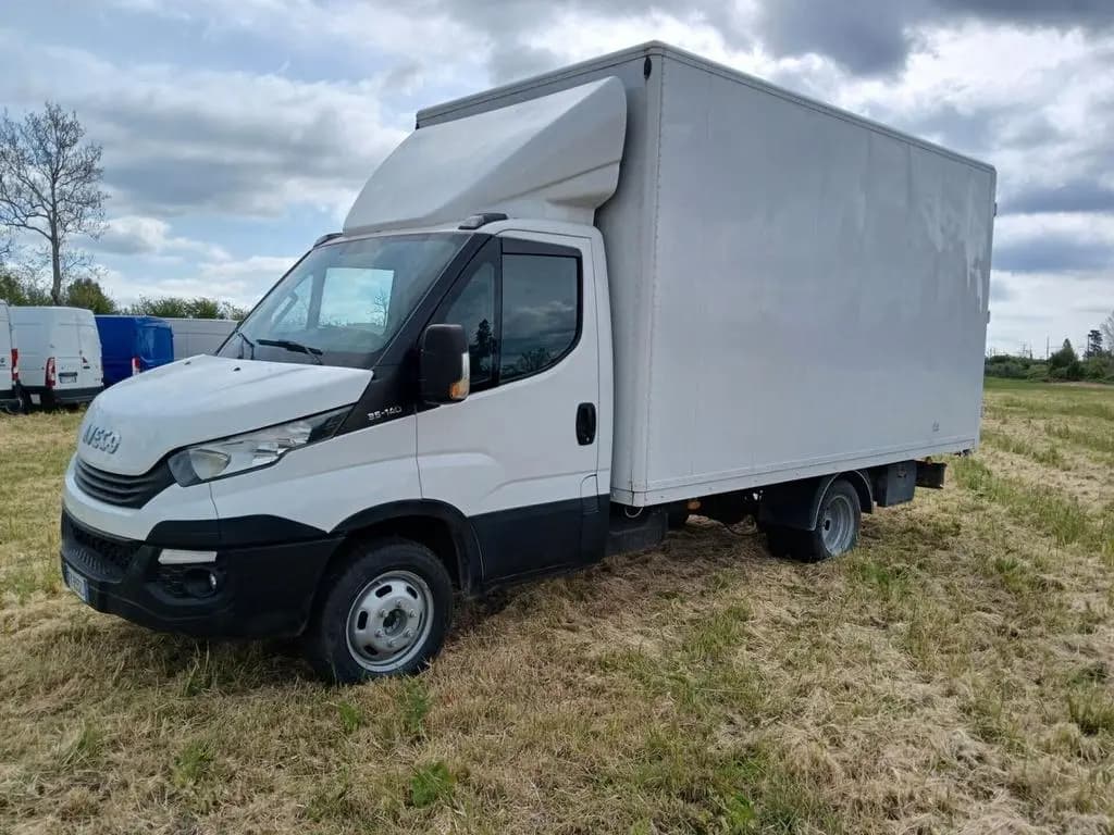Main__Slider__Photo:Iveco Daily 35C14 2.3 HPT PC-RG Cabinato 08/2017-0