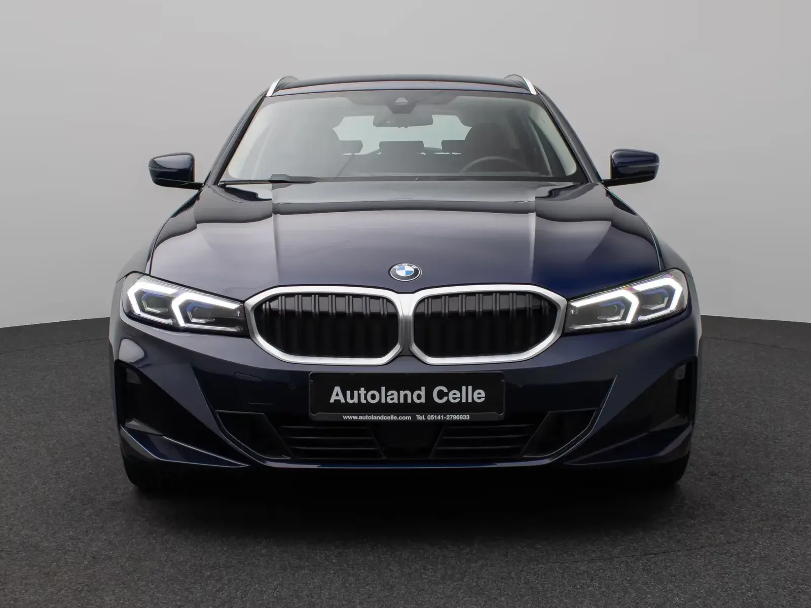 Main__Slider__Photo:BMW 3 Series 320 d Touring LCI *HUD*LED*PDC*NAVI*AHK* 01/2023-1