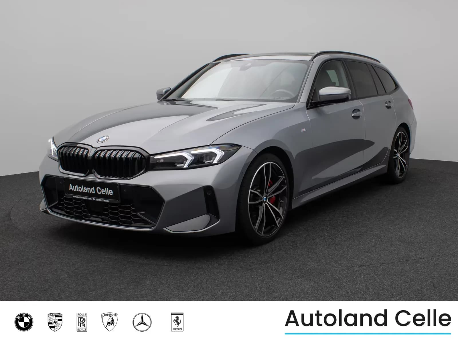 Main__Slider__Photo:BMW 3 Series 330d Kamera DAB HiFi Leder Sport AdaptLED 18Zoll 03/2023-0