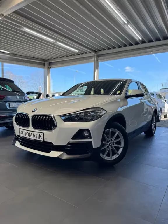 Main__Slider__Photo:BMW X2 sDrive 18 i Advantage*Automatik*1.Hand*PDC's* 07/2019-0