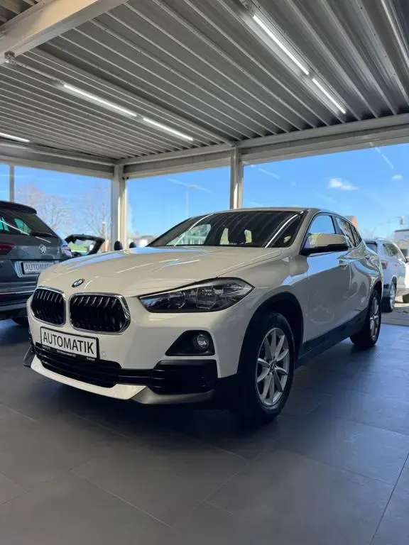 Main__Slider__Photo:BMW X2 sDrive 18 i Advantage*Automatik*1.Hand*PDC's* 07/2019-1