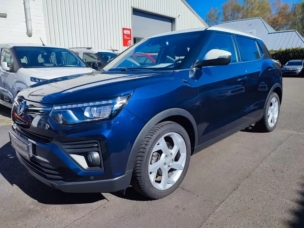 Main__Slider__Photo:Ssangyong Tivoli 1.5 T-GDi Navigation+Cam/Alufelgen/Klima 03/2022-0