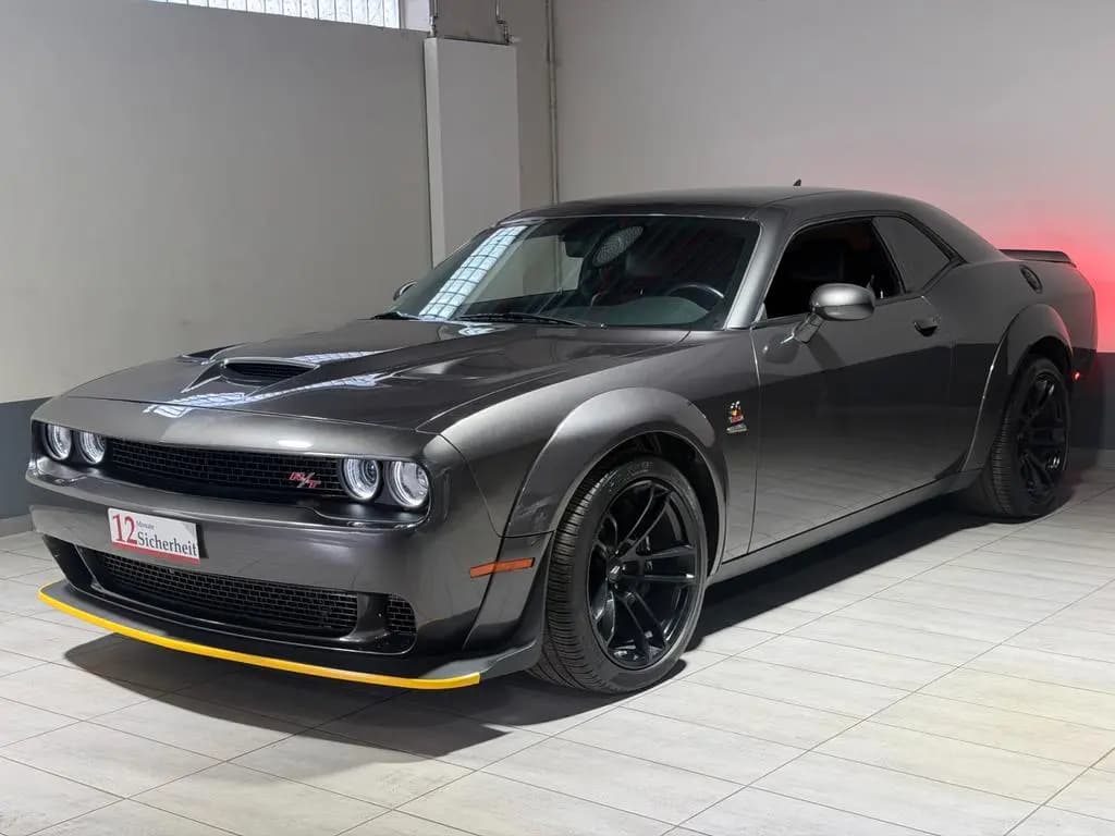 Main__Slider__Photo:Dodge Challenger Scat Pack 03/2023-0