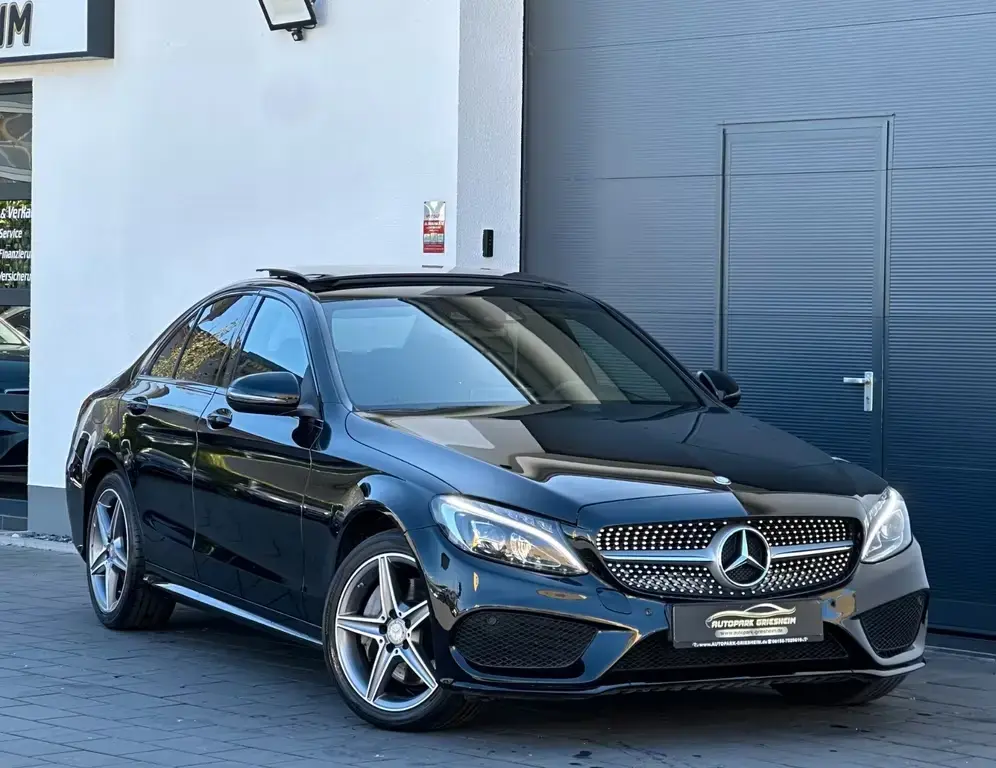 Main__Slider__Photo:Mercedes-Benz C-Class 400 4M*9G*AMG*BURM*AMBIENT*PANO*NIGHT*KAMERA* 04/2018-1
