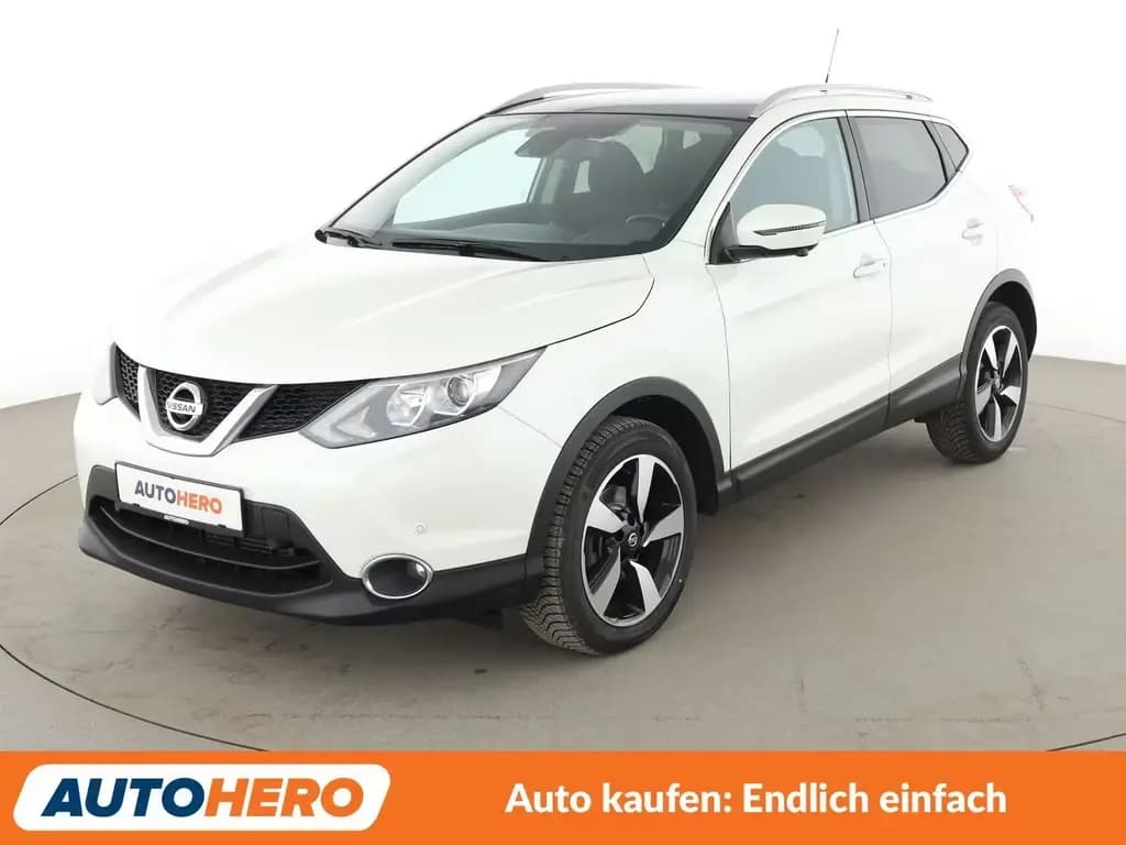 Main__Slider__Photo:Nissan Qashqai 1.6 dCi N-Connecta Aut.*NAV*TEMP*360CAM* 04/2017-0