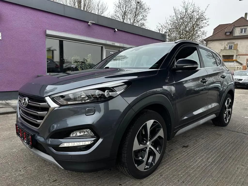 Main__Slider__Photo:Hyundai TUCSON Style "AHK"PDC"SHZ"KAMERA"NAVI"HU/AU NEU" 02/2018-0