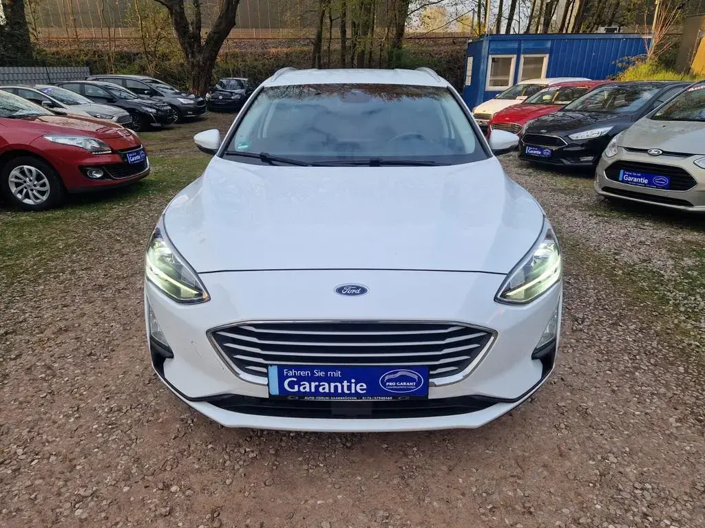 Main__Slider__Photo:Ford Focus Turnier AUTOMATIK LED 76Tkm ACC Kamera Nav 01/2019-1