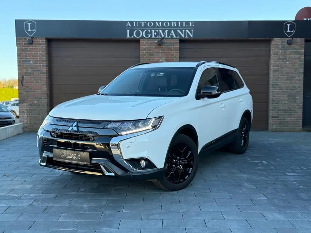 Main__Slider__Photo:Mitsubishi Outlander Active+ I 7Stz I LED I KAM I NAV 09/2019-0