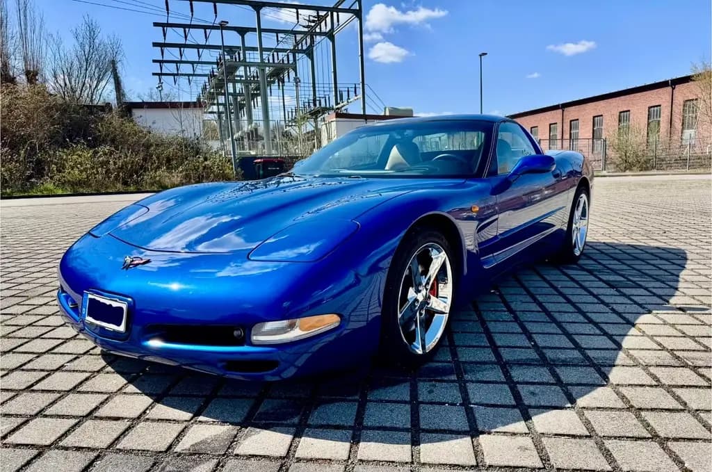 Main__Slider__Photo:Corvette C5 5.7 Coupé B Automatik B 06/2002-0