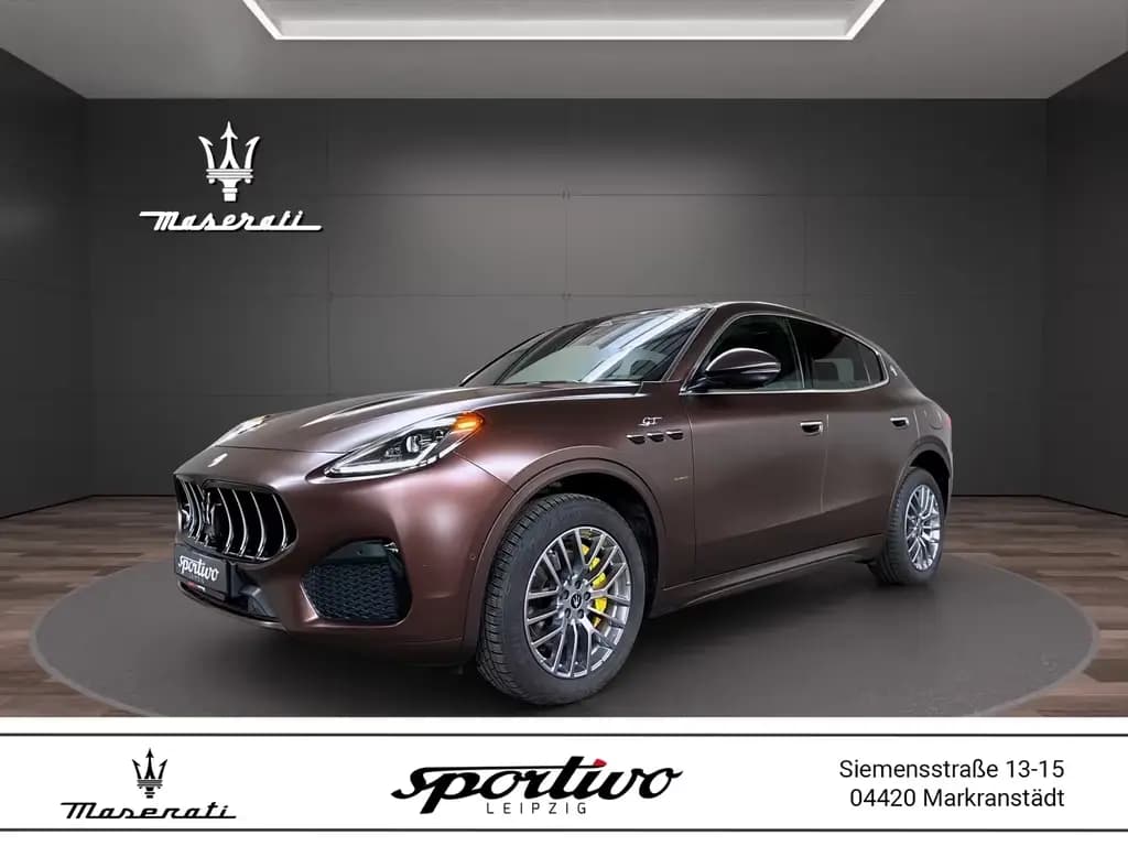 Main__Slider__Photo:Maserati Grecale GT *Bronzo Opaco Sonderlackierung* 04/2023-0