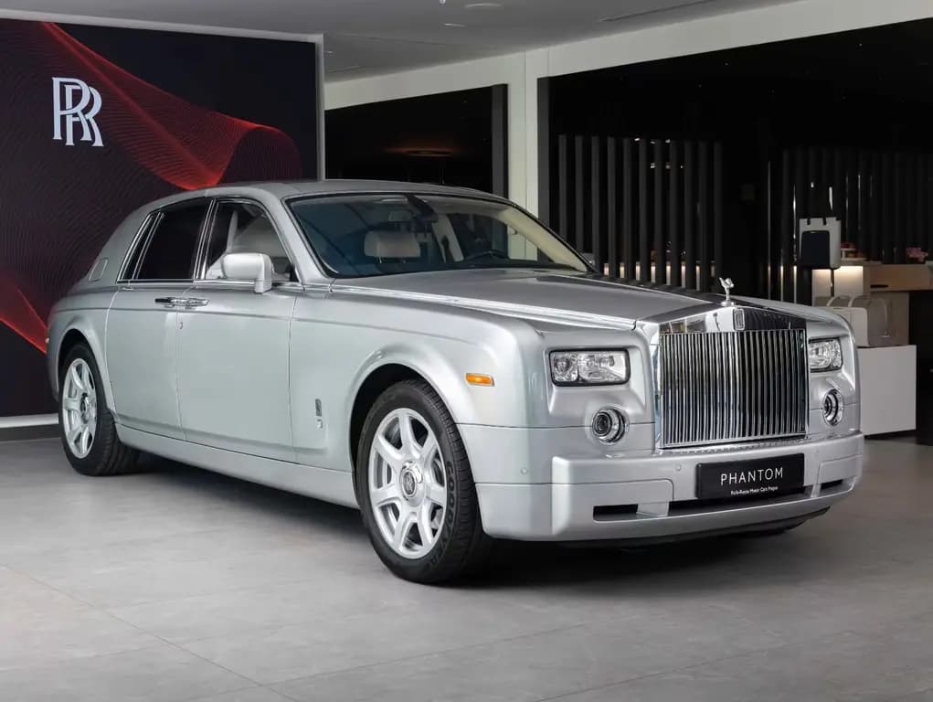 Main__Slider__Photo:Rolls-Royce Phantom 10/2014-0