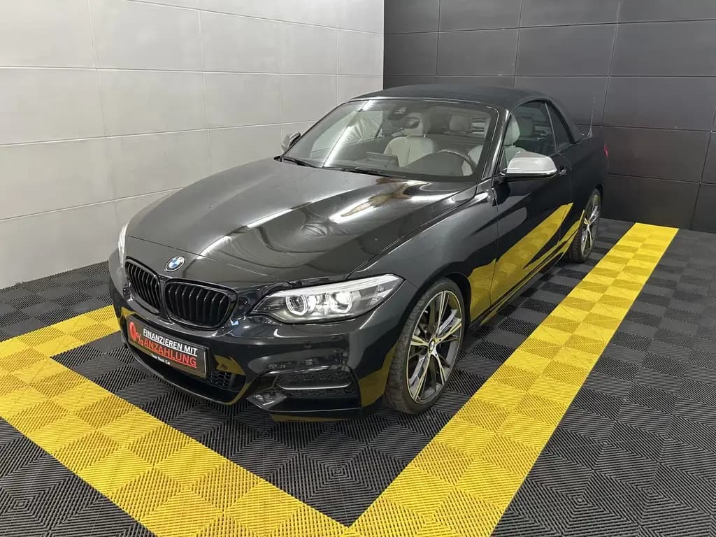 Main__Slider__Photo:BMW M240 Cabrio+H&K+LED+Ambiente+Kayless+Navi+Temp 02/2019-0