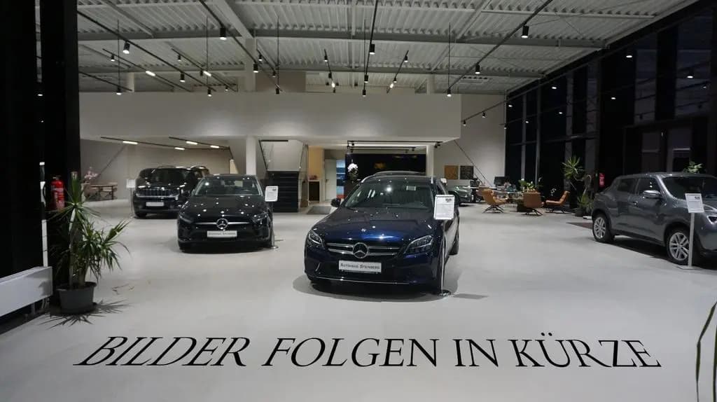 Main__Slider__Photo:Mazda 5 5 Sendo AHK+1.HAND+7 SITZE+SHZ+PDC+TEMPO 02/2015-0