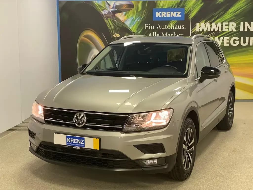 Main__Slider__Photo:Volkswagen Tiguan Comfortline Android Auto+APP+NAVI+ACC+PDC 10/2019-0