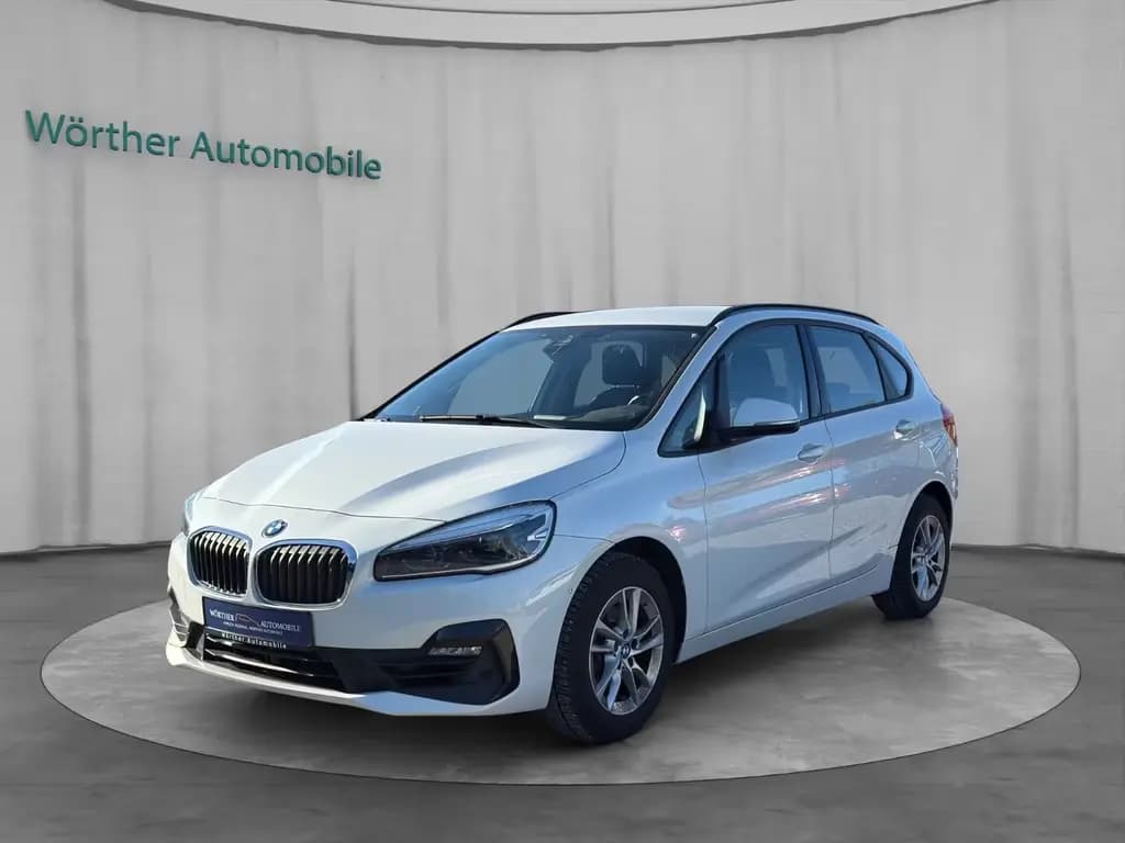 Main__Slider__Photo:BMW 2 Series 218i Active Tourer Advantage Automatik 140PS 12/2018-0