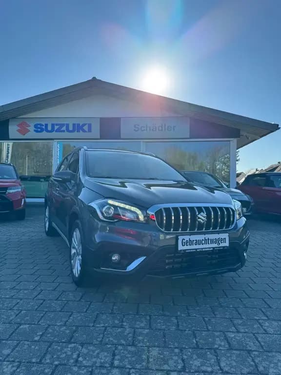 Main__Slider__Photo:Suzuki (SX4) S-Cross S-Cross 1.4 BOOSTERJET Comfort Hybrid ALLGRIP 07/2019-0