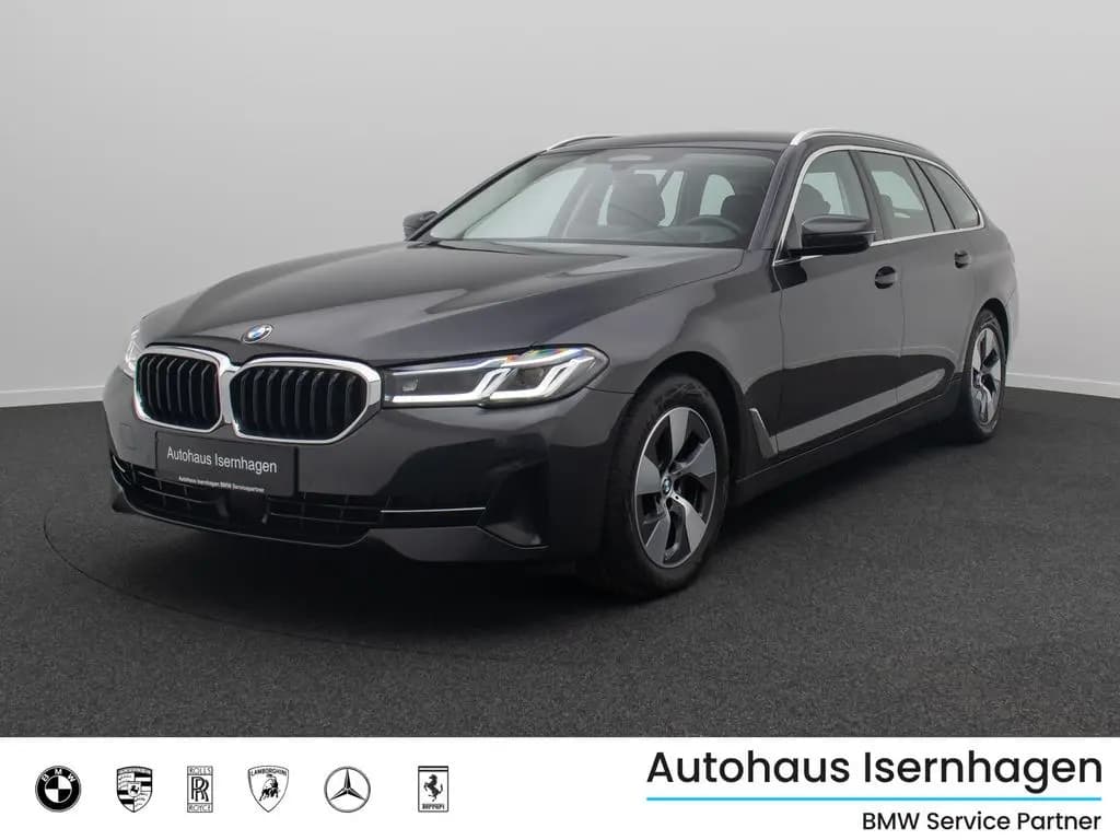 Main__Slider__Photo:BMW 5 Series 520d xD  Kamera Laser HUD DAB AHK Komfort Alarm 03/2023-0