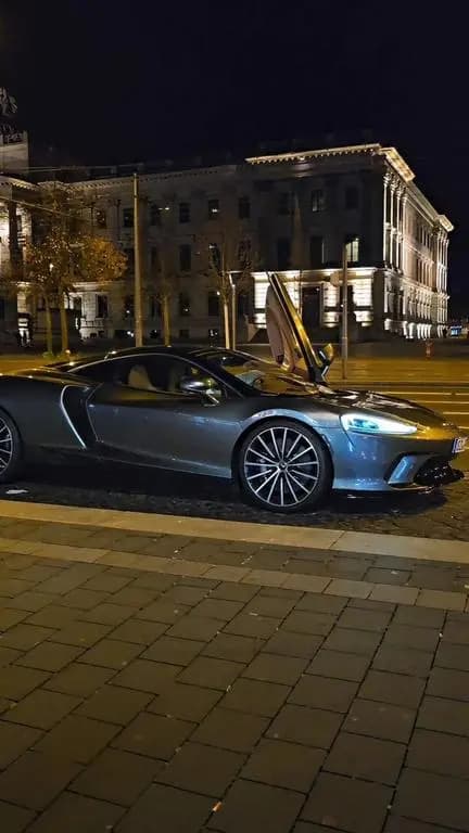 Main__Slider__Photo:McLaren GT MSO | ELECTROCHROMIC ROOF | SCHECKHEFT 01/2020-0