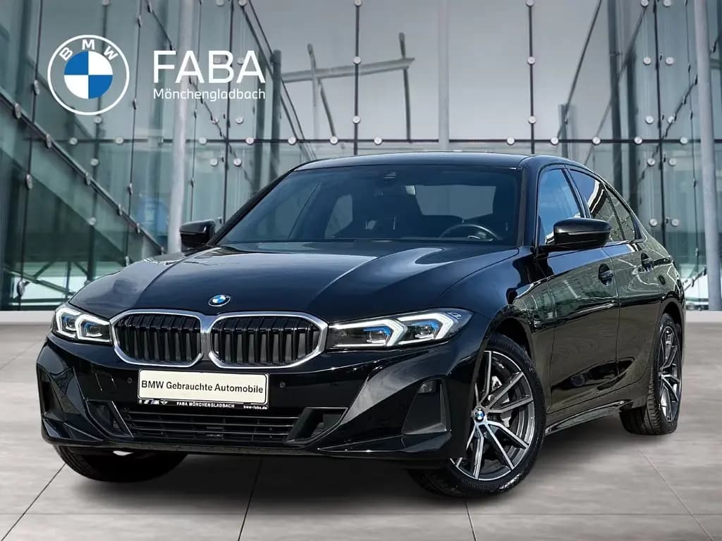 Main__Slider__Photo:BMW 330 i Limousine HiFi DAB LED RFK Tempomat Shz 12/2022-0