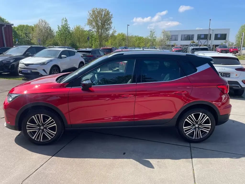 Main__Slider__Photo:Seat Arona FR Xperience/Navi CarPlay/Kamera/LED/ACC 07/2024-0
