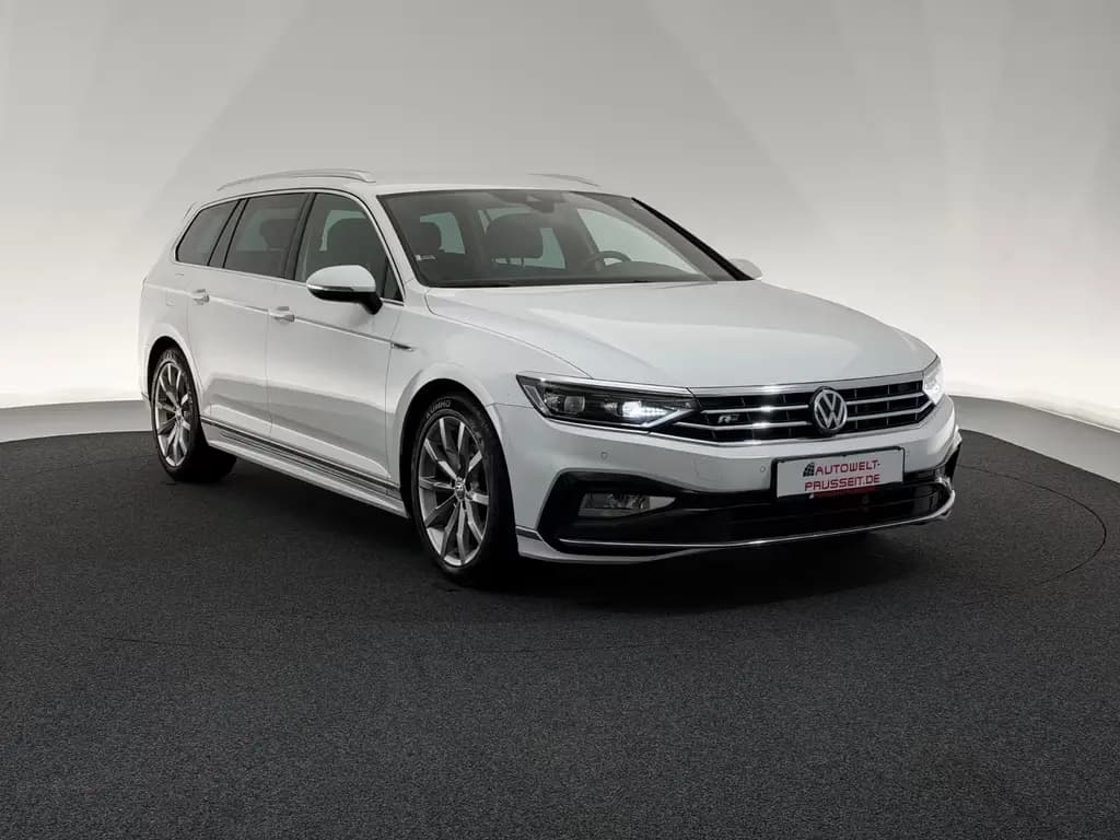Main__Slider__Photo:Volkswagen Passat Variant Passat Var. 2.0 TSI*ELEGANCE*R LINE-MAXTRIX-AHK 10/2019-0