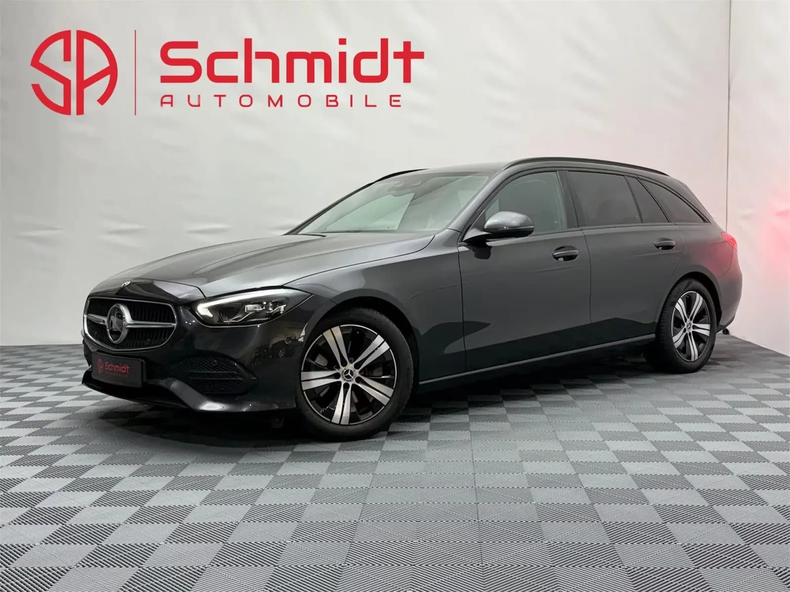 Main__Slider__Photo:Mercedes-Benz C-Class 220 11/2022-0