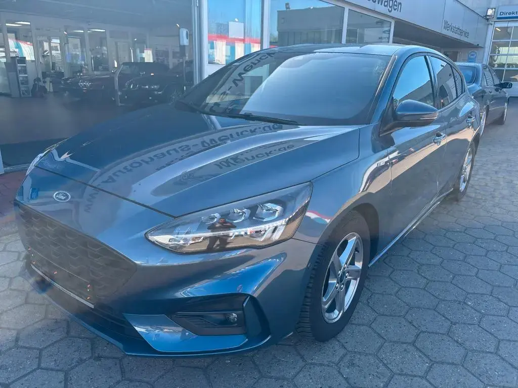 Main__Slider__Photo:Ford Focus 1,5 ST-Line*2.HAND*WINTER-PAKET*LED*NAVI* 08/2019-1