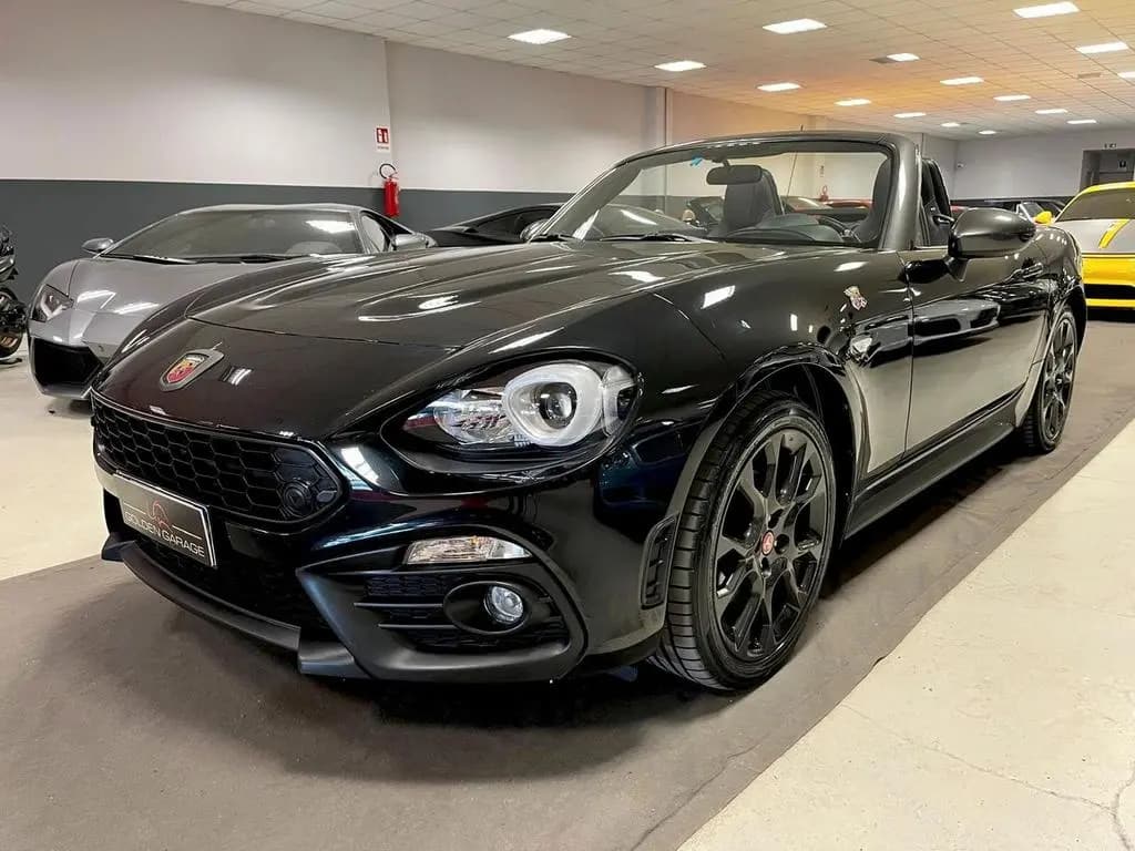 Main__Slider__Photo:Abarth 124 Spider 1.4 Turbo MultiAir 170 CV 03/2019-0