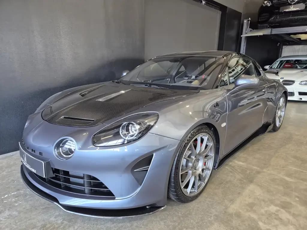 Main__Slider__Photo:Alpine A110 R FULL-PPF/CARBON-FELGEN/FOCAL/SONDERLACK/ 03/2024-0