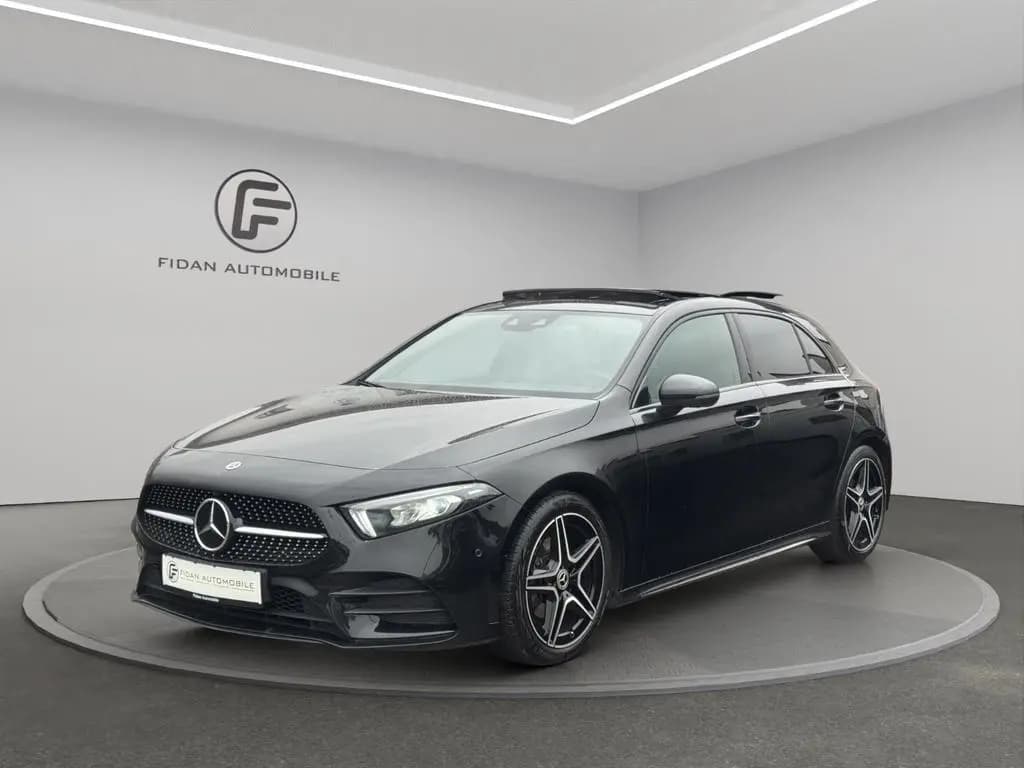 Main__Slider__Photo:Mercedes-Benz A-Class 200 AMG-Line Pano*Night*360*Ambi*App*Distronic 10/2022-0