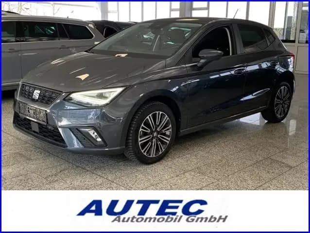 Main__Slider__Photo:Seat Ibiza 1.0 TSI LED+KAMERA+SPURH.+SHZ+KEYLESS+ACC 12/2023-0