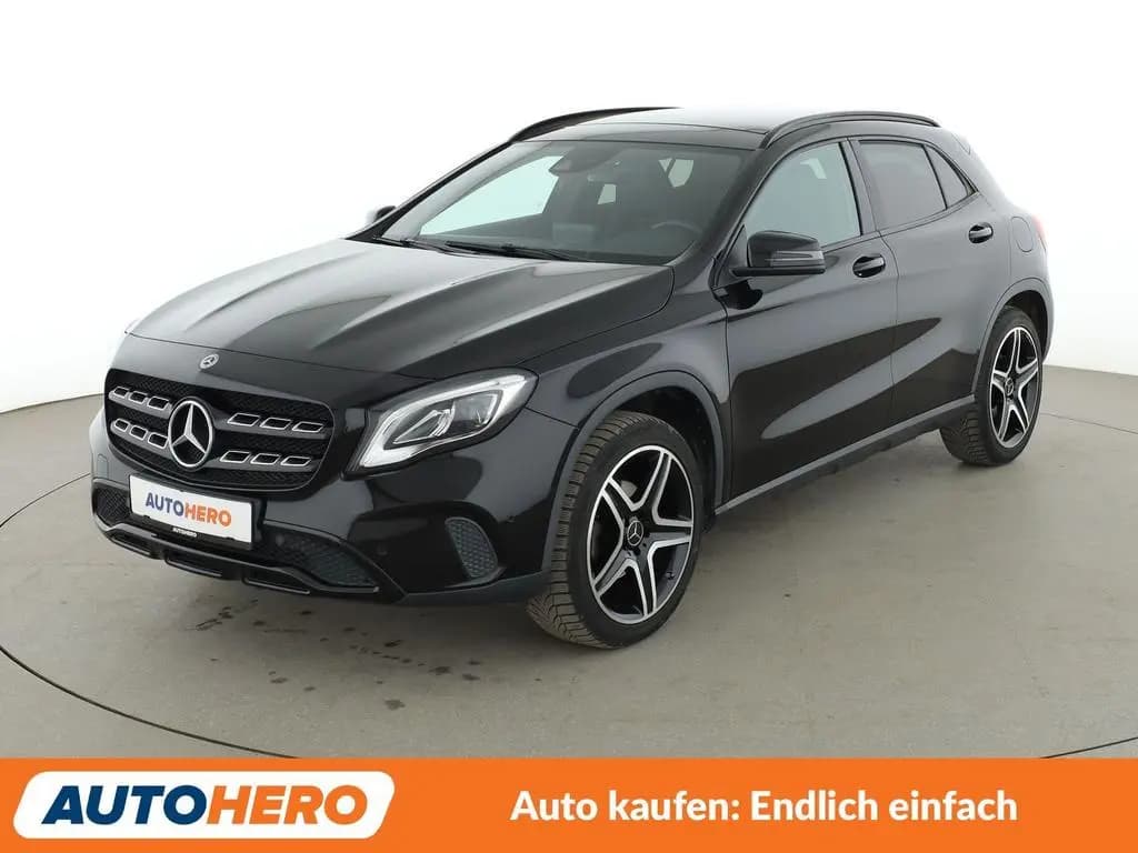 Main__Slider__Photo:Mercedes-Benz GLA-Class 180 Urban Aut.*NAV*LED*TEMP*PDC*SHZ*ALU* 12/2019-0