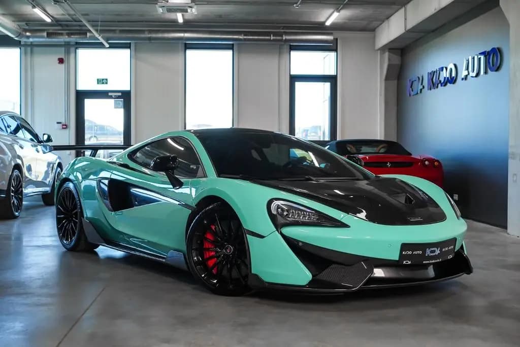 Main__Slider__Photo:McLaren 570S 3.8 V8 Coupé 12/2016-0