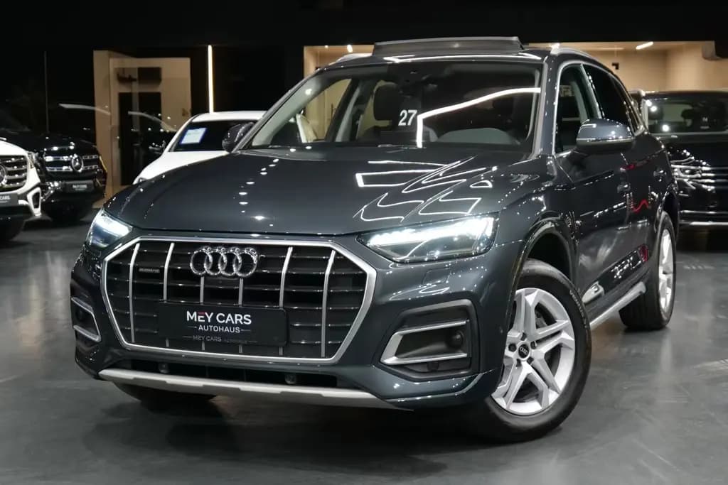 Main__Slider__Photo:Audi Q5 40 TDI quattro advanced 12/2021-0