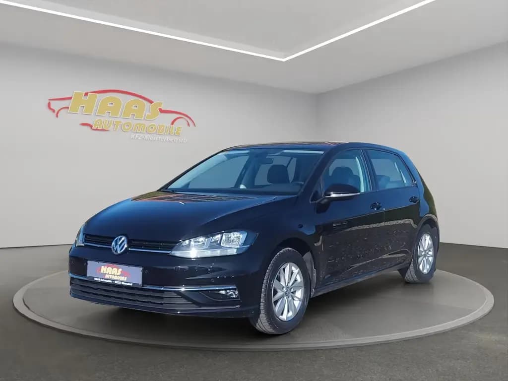 Main__Slider__Photo:Volkswagen Golf VII Lim. Comfortline BMT *Tempomat*1.Hand* 06/2017-0