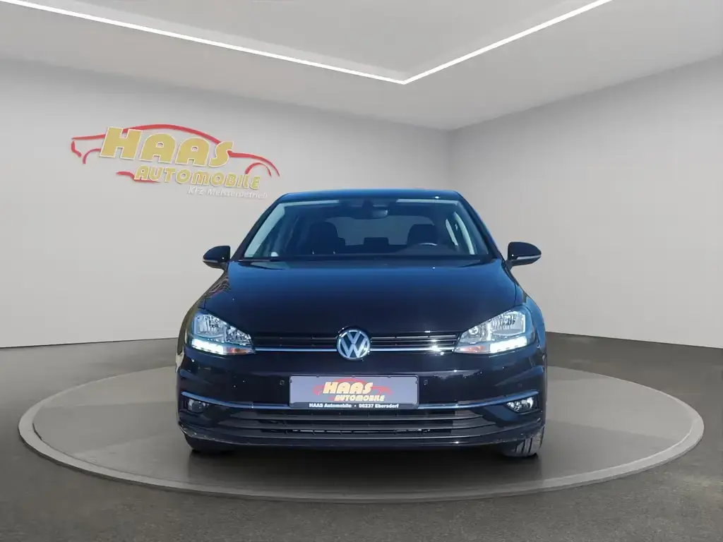 Main__Slider__Photo:Volkswagen Golf VII Lim. Comfortline BMT *Tempomat*1.Hand* 06/2017-1