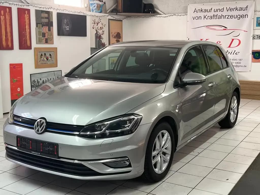 Main__Slider__Photo:Volkswagen Golf VII Lim. Comfortline BlueMotion LED Digi 11/2019-0