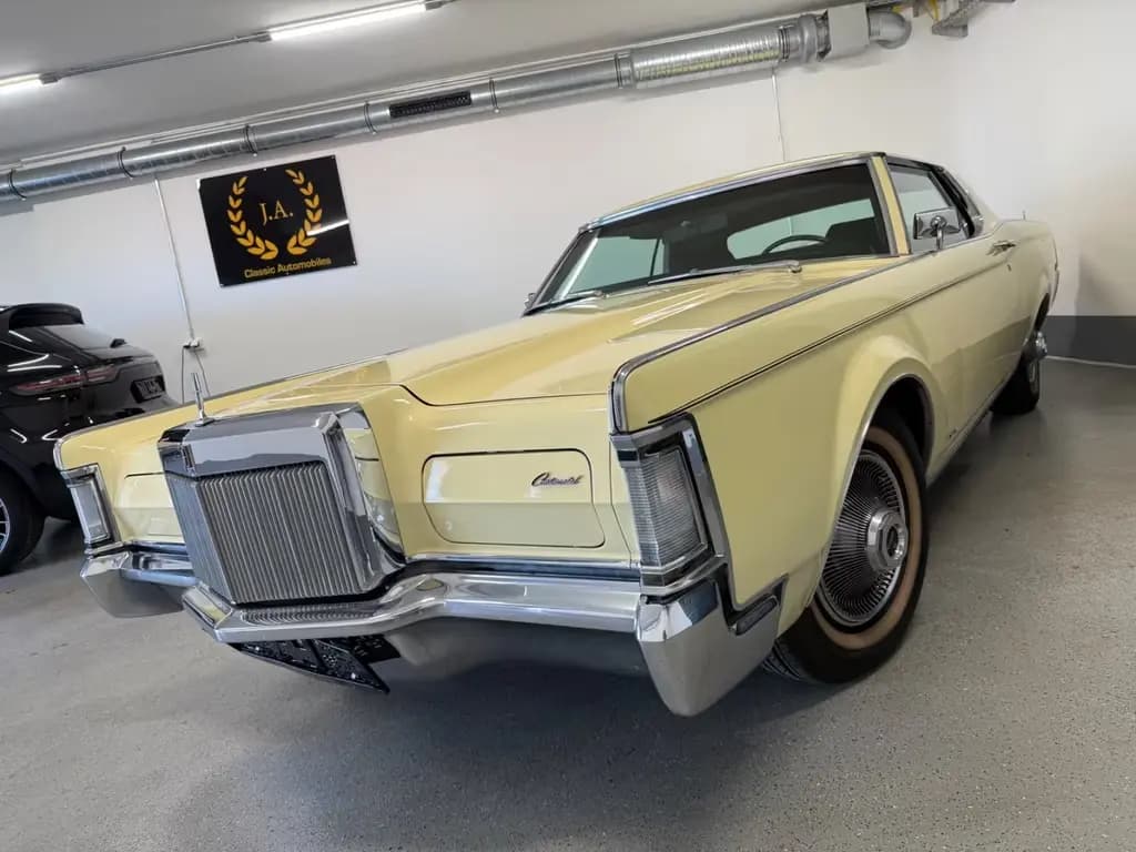 Main__Slider__Photo:Lincoln Continental Mark 3 460 V8 H-Kennzeichen Oldtimer 07/1969-0