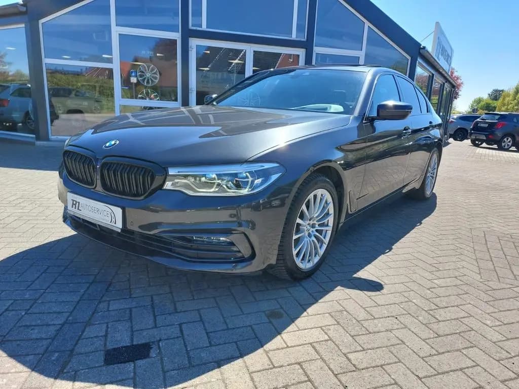 Main__Slider__Photo:BMW 5 Series 520 D Lim. Sport Line+LEDER+SHD+KAMERA+LED+KEYL+ 12/2019-0
