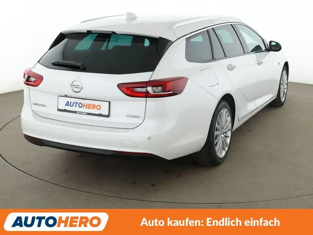 Main__Slider__Photo:Opel Insignia Sports Tourer 1.5 SIDI Turbo INNOVATION 07/2018-1