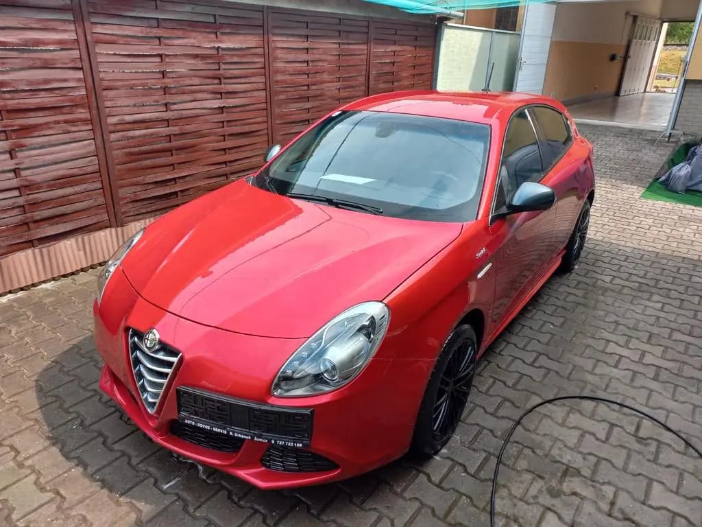 Main__Slider__Photo:Alfa Romeo Giulietta 1.6 JTDM 16V SPRINT 02/2015-0